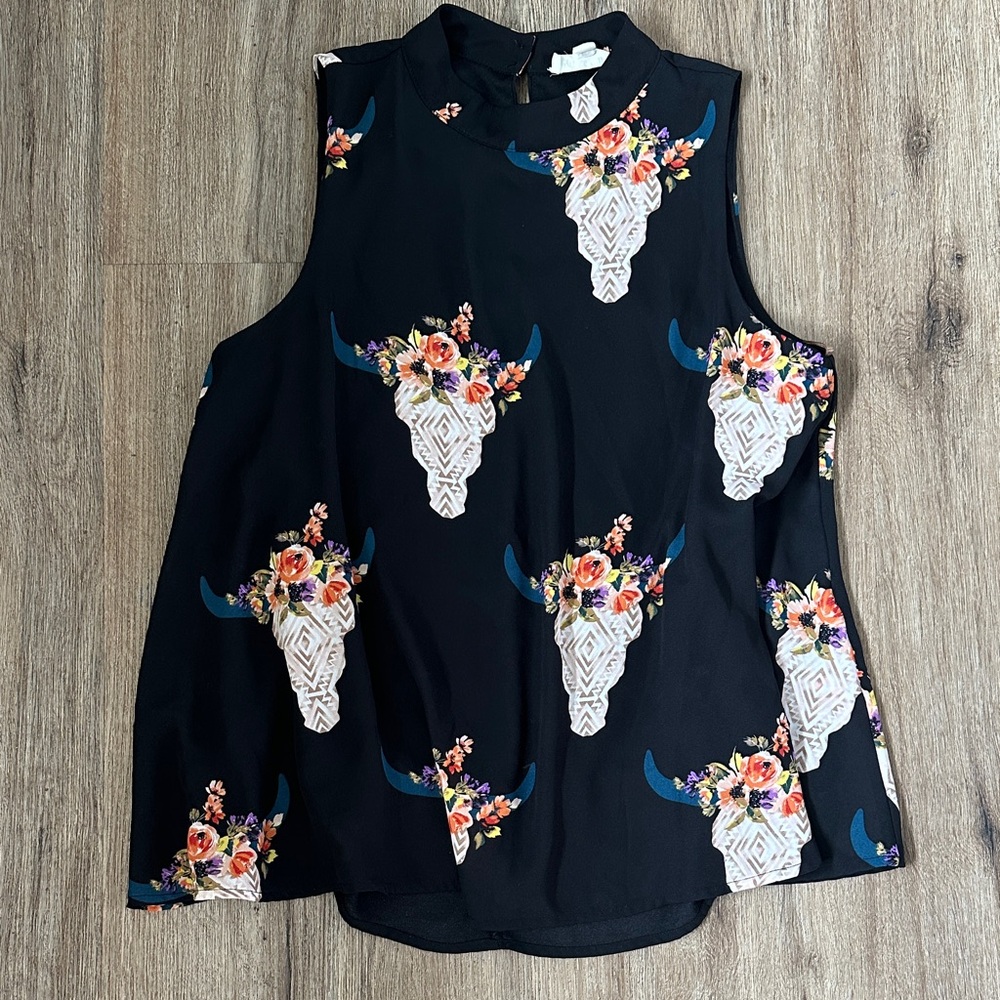 Peach Love California Black Floral Bull Skull Sleeveless Camisole